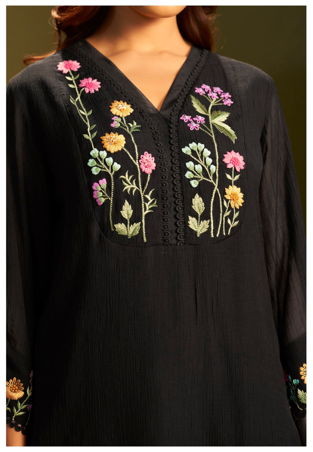 Itrh sable embroider co-ord set