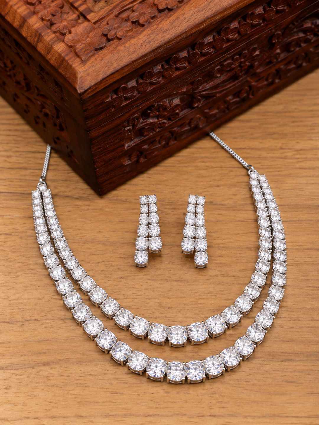 Zarika Noor Stone Set
