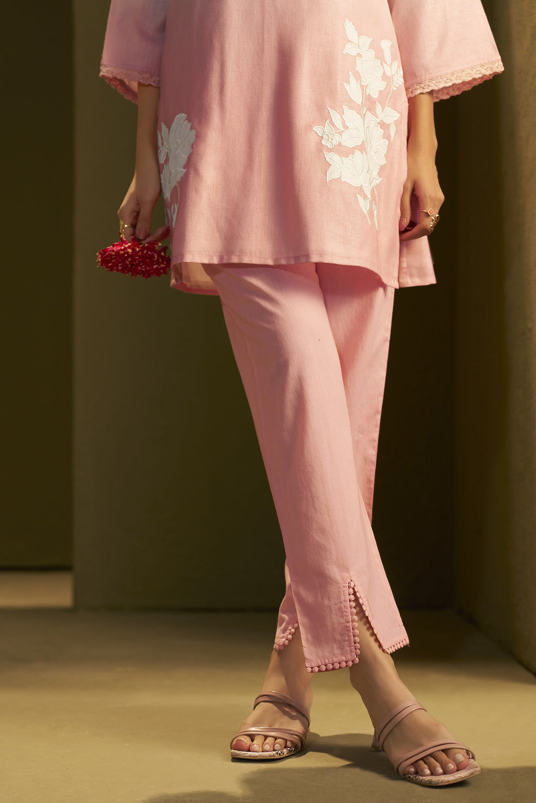 itrh softpink embroidery cotton co-ord set