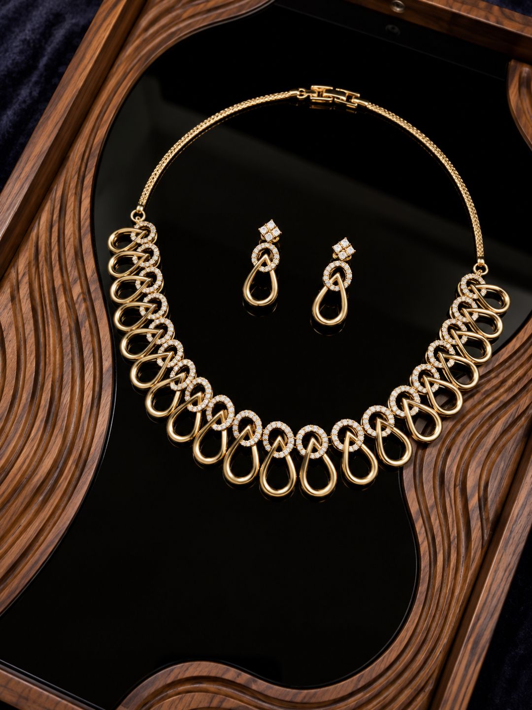 Meenakshi Royal Stone Set