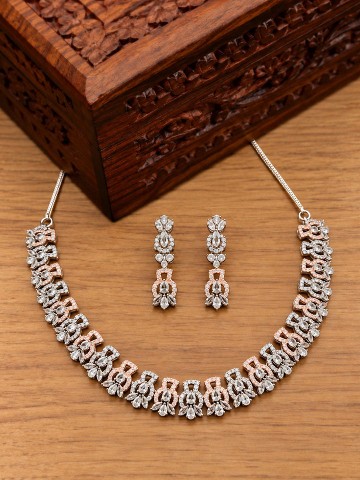 Meenakshi Spark Stone Set