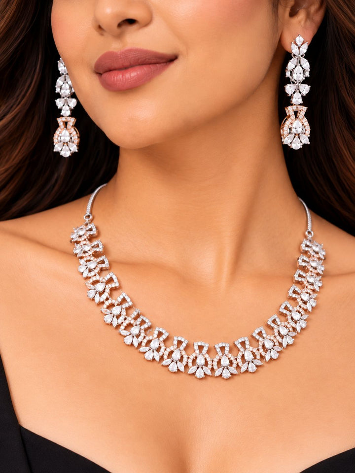 Meenakshi Spark Stone Set