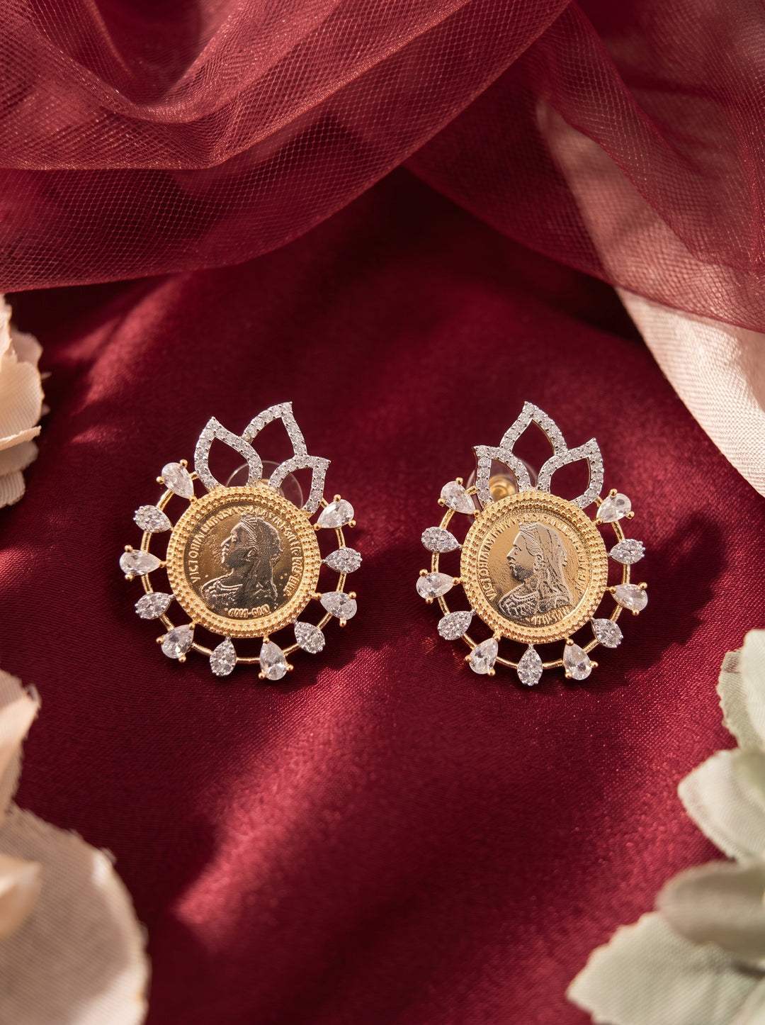 Zarika Ginni Pendant Set