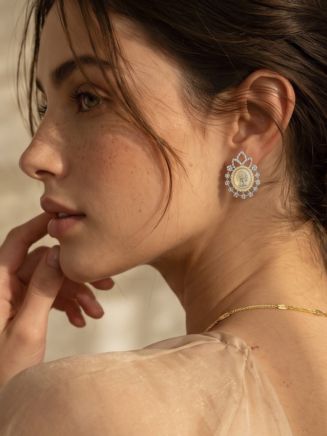 Zarika Ginni Pendant Set