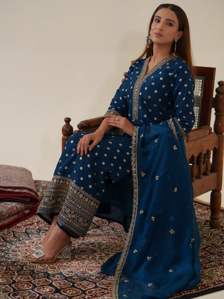 Palash Casal Full Work Suit Set