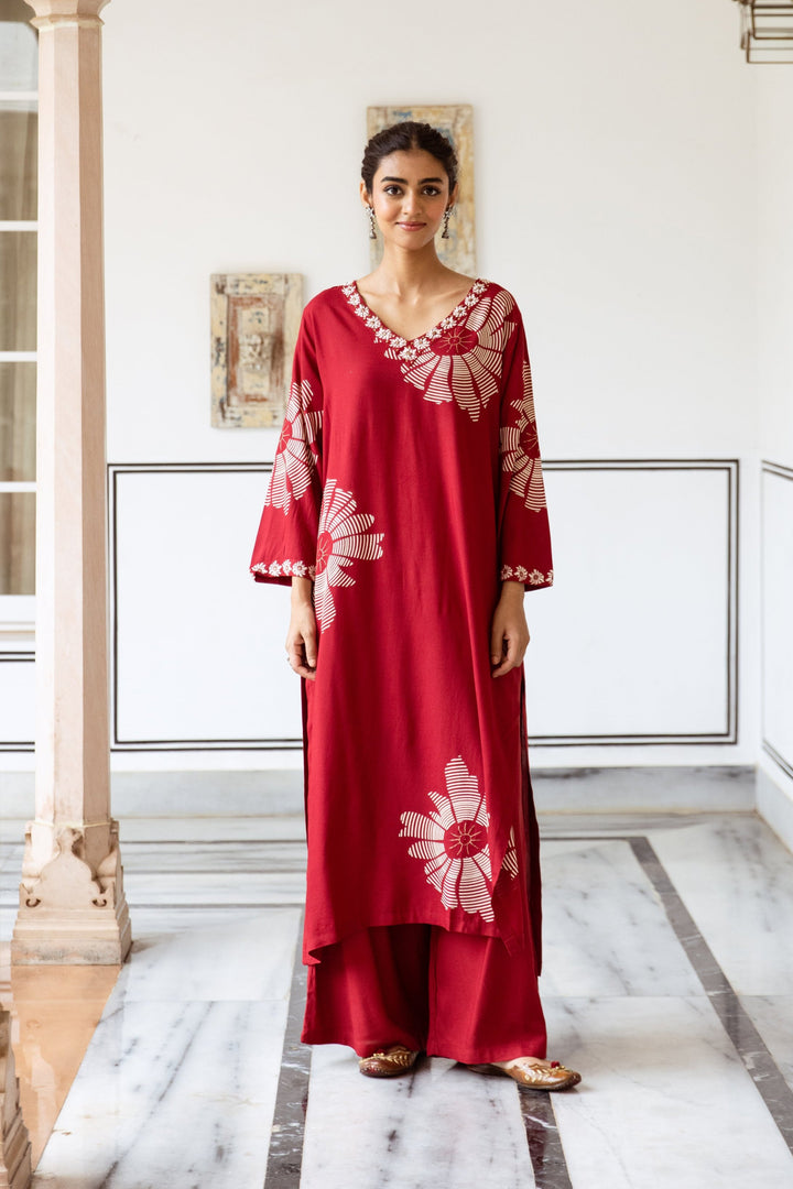 Shimoni Vermilion Printed Kurta Pant Set