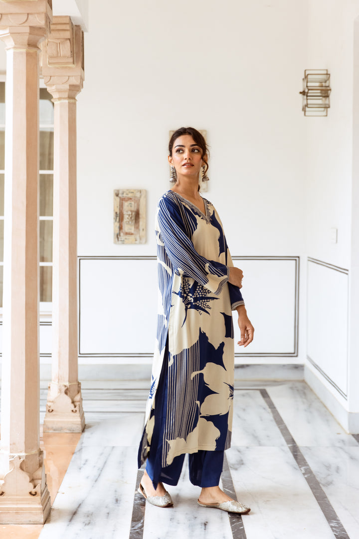 Prapti Indigo Printed Kurta Pant Set