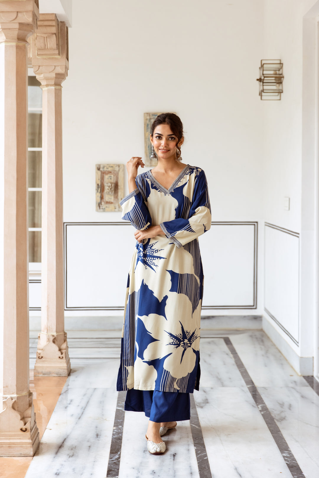 Prapti Indigo Printed Kurta Pant Set