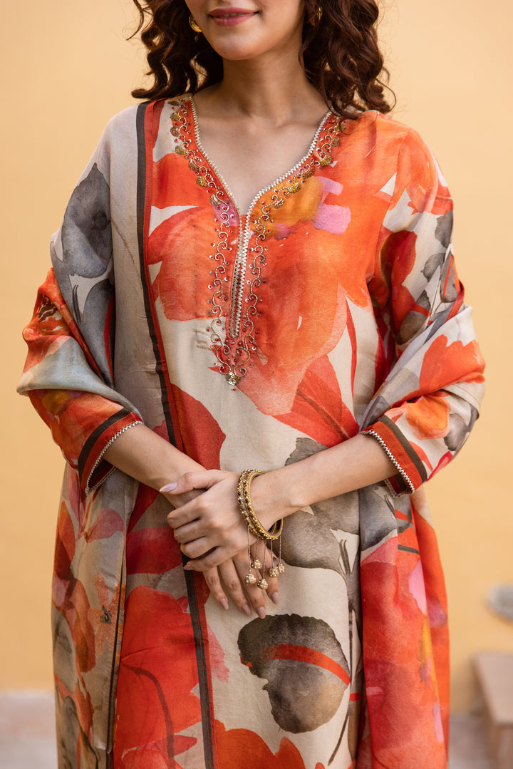 Bakul kesri premium shimmer suit set