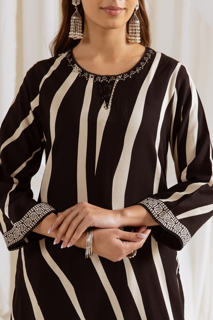 Bakul Raven Printed Kurta pant set