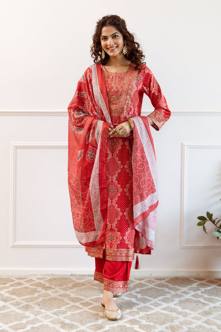 Gauri scarlet Full Work Suit Set