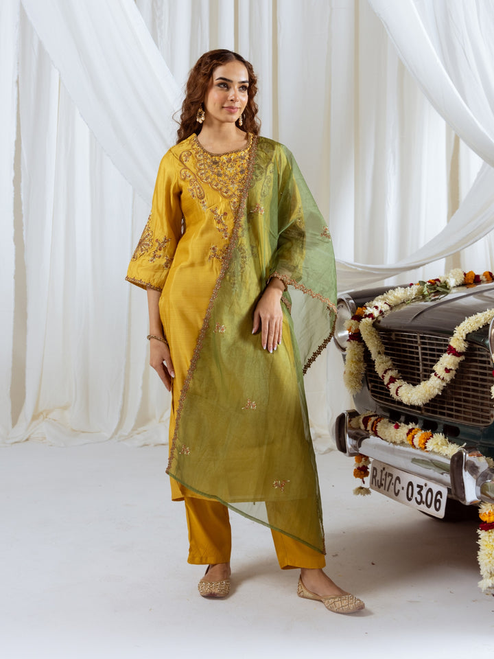 Bakul Amber Full Work Suit Set