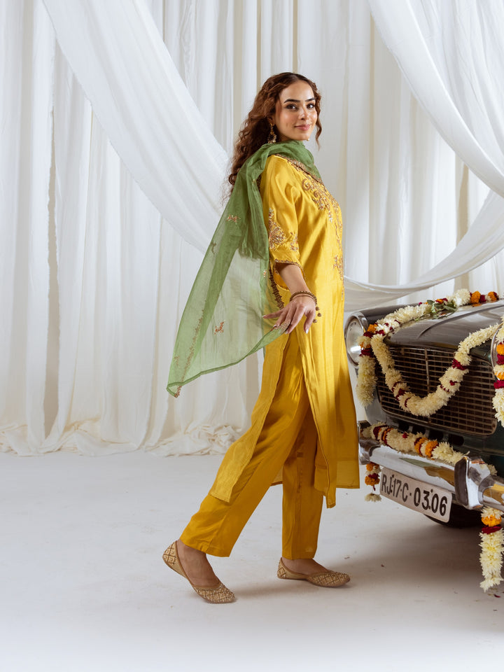 Bakul Amber Full Work Suit Set