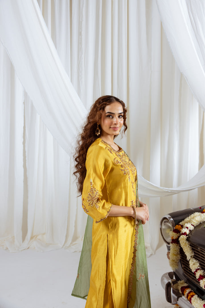 Bakul Amber Full Work Suit Set