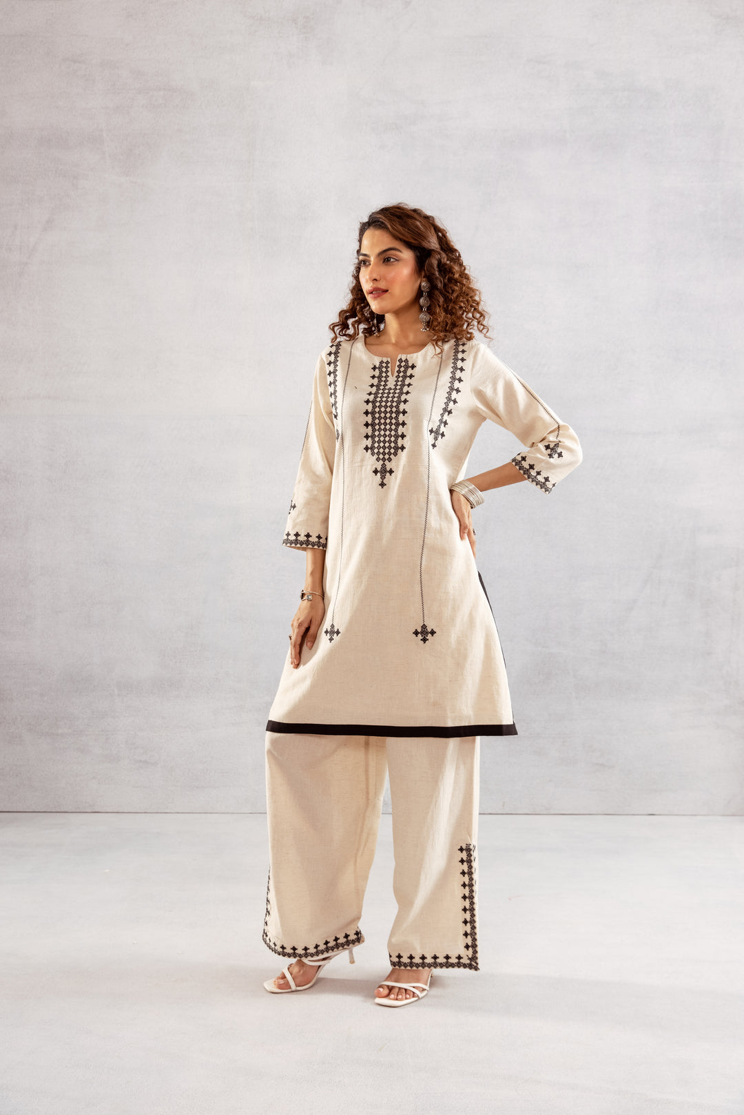 Bakul Ivory embroidery Cotton Co-ord Set