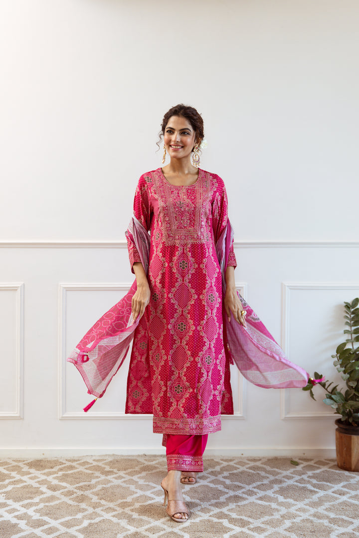 Gauri Flamingo Full Work Suit Set