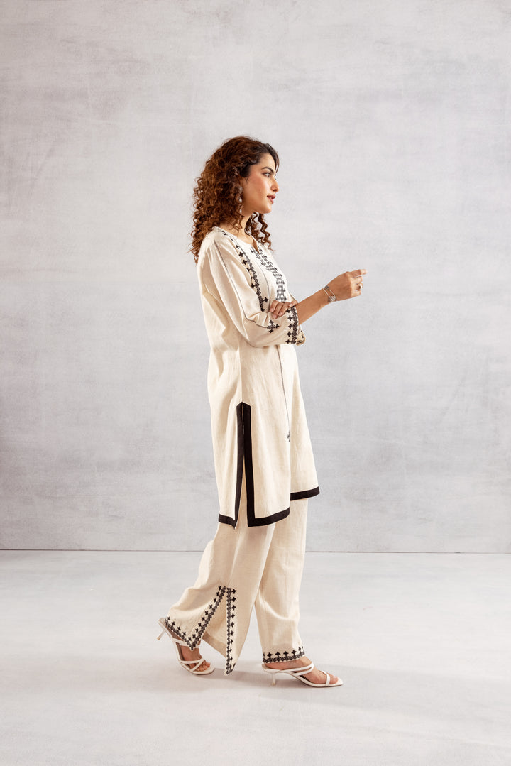 Bakul Ivory embroidery Cotton Co-ord Set