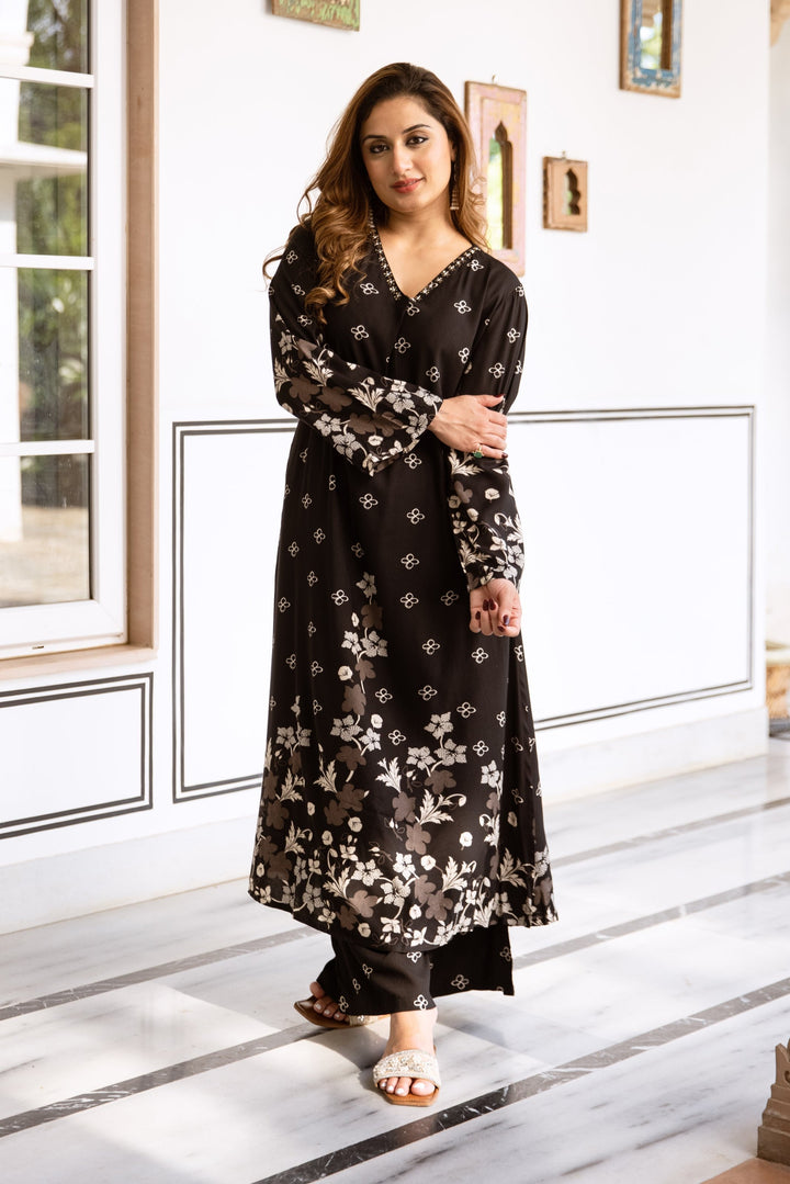 Shimoni Charcoal Kurta Pant Set