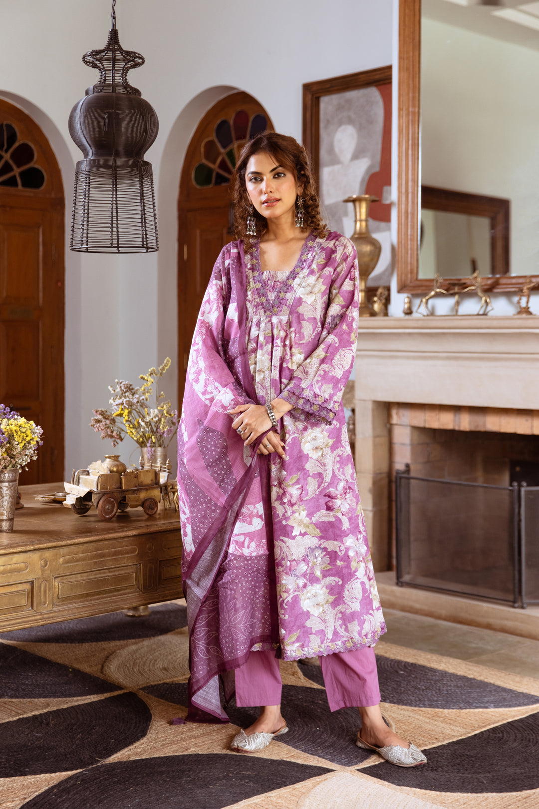 Tejaswi Lilac Floral Suit Set