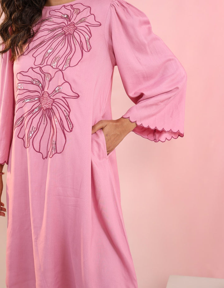 Raftar Flamingo Embroidery Cotton Kurta Pant Set