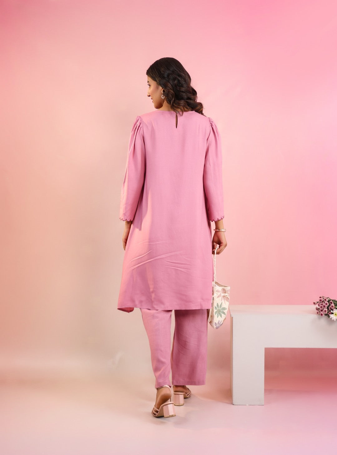 Raftar Flamingo Embroidery Cotton Kurta Pant Set