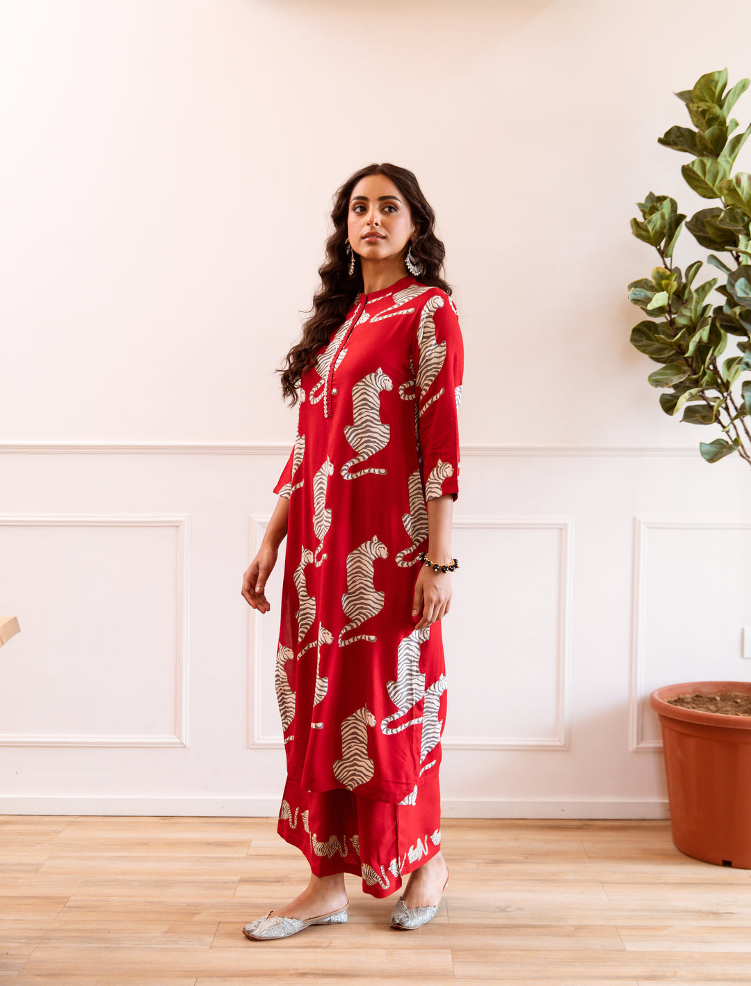 Aruna Scarlet Tiger Kurta Pant Set