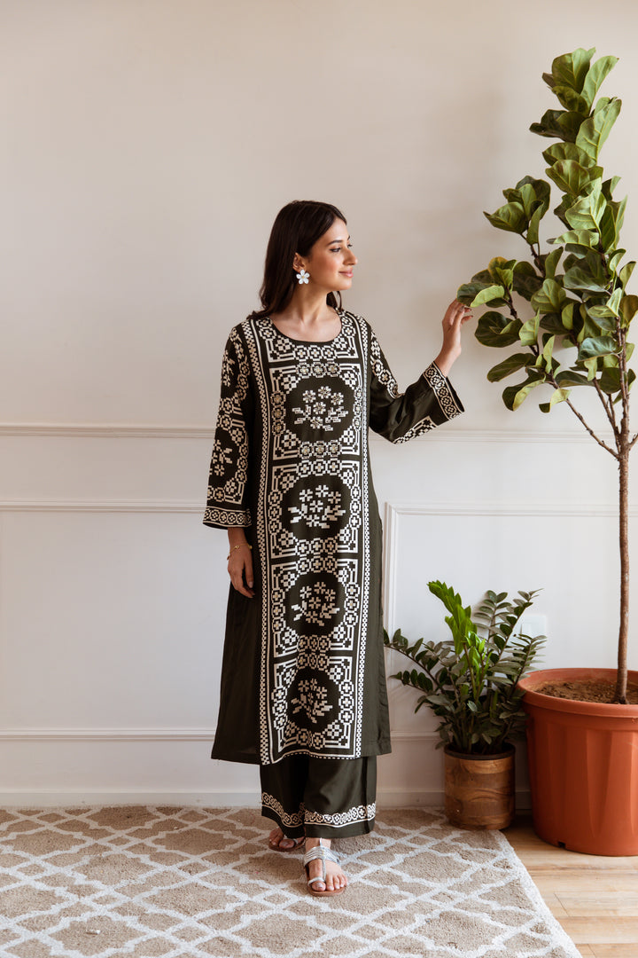 Shimoni Forest Printed Kurta Pant Set