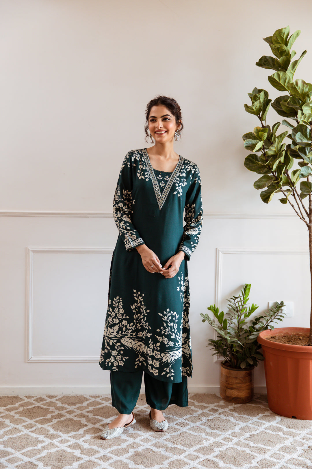 Aruna Shamrock Kurta Pant Set