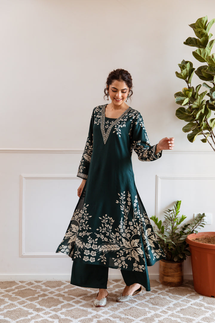 Aruna Shamrock Kurta Pant Set