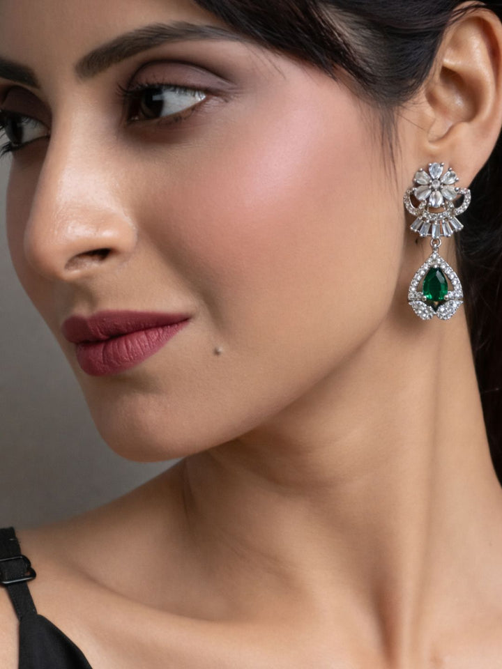 Alankrita Diamond Earings