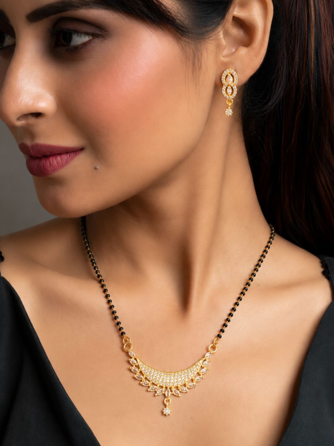 Nayra diamond Mangalsutra with earings set
