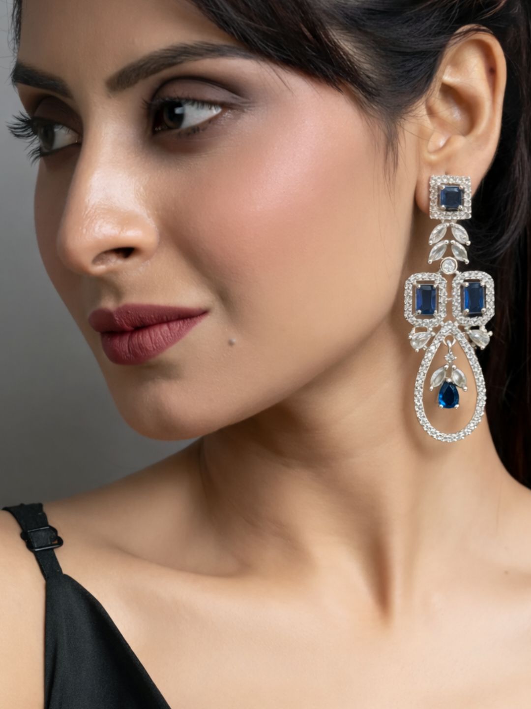 Alankrita Diamond Earings