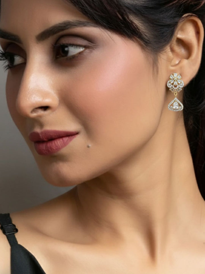 Alankrita Diamond Earings