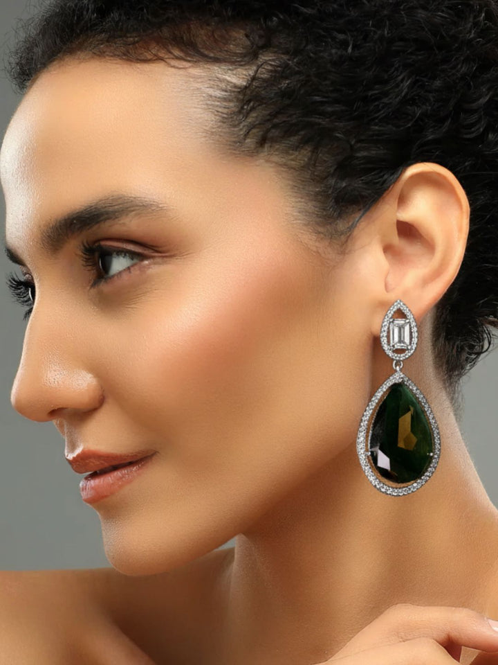 Savana Diamond Earings