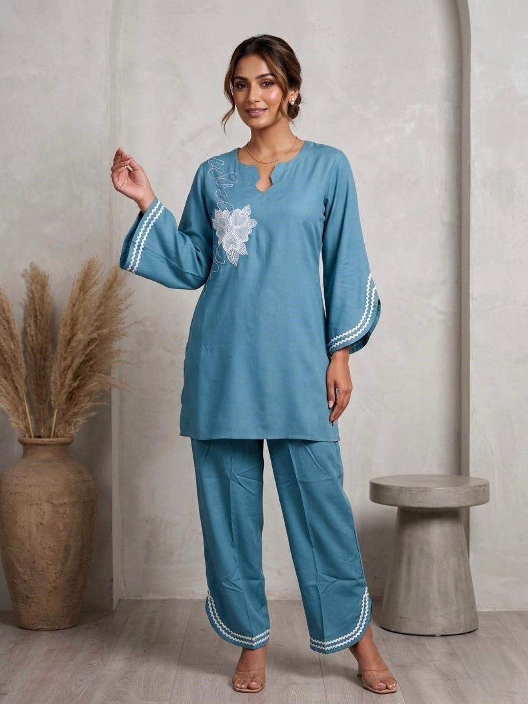 Prisha dell embroidery co-ord set