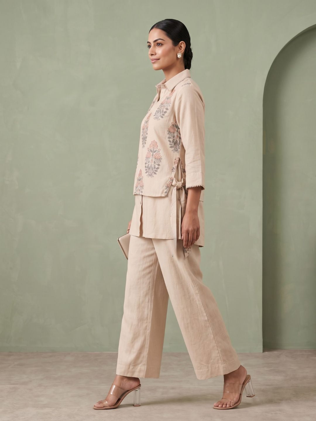 Ridhika harp bib style  cotton co-ord set