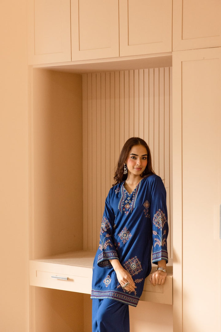 Karen Tufts embroidery cotton co-ord set