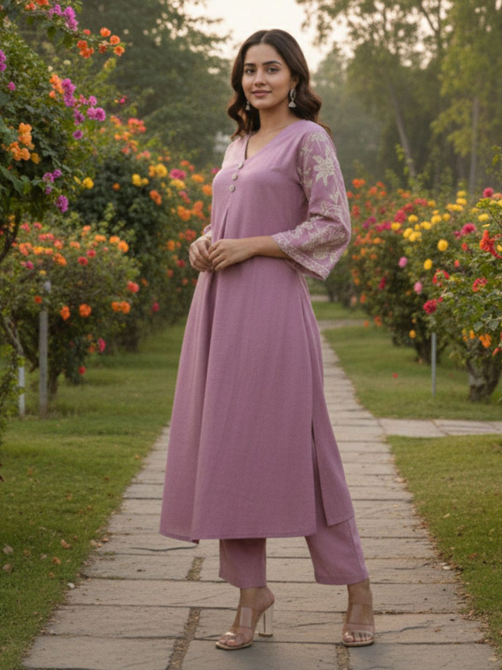 Sumaiya flamingo embroidery kurta pant set