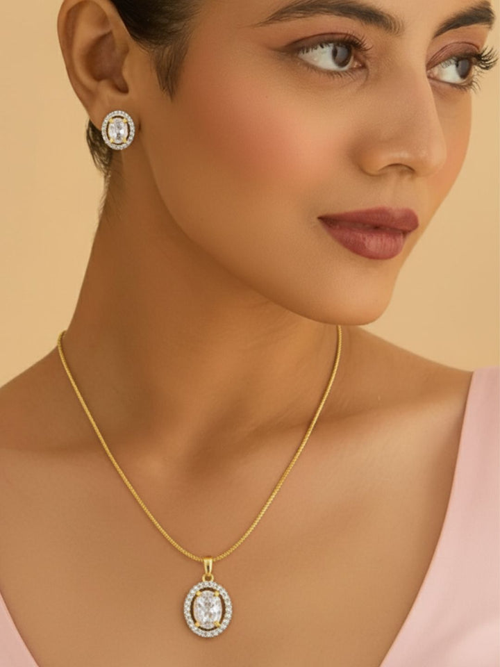 Antaara diamond earing & pendant stud