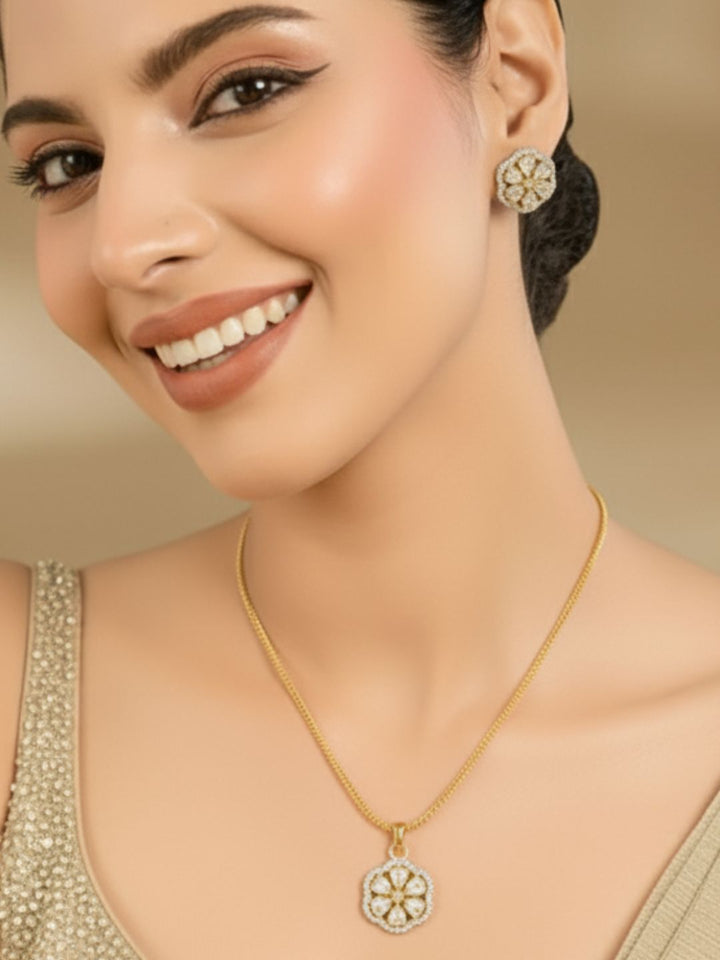 ANTAARA FLORAL STUD & PENDANT SET