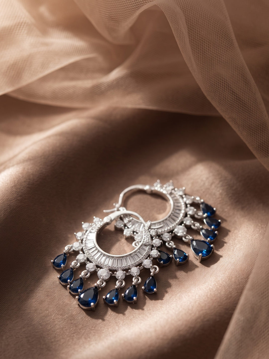 Monstera Zirconia Blue Tassel Bali earring