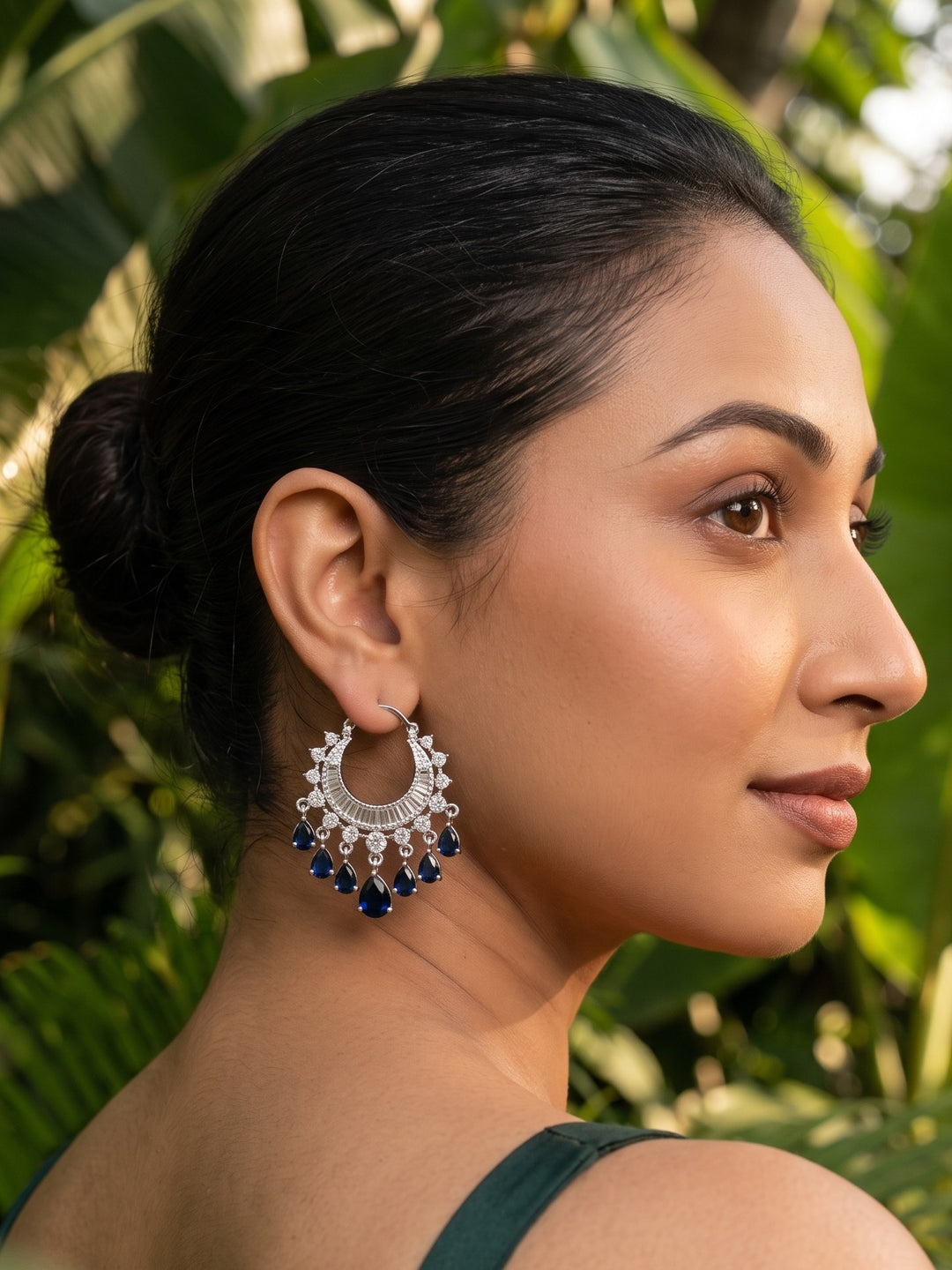 Monstera Zirconia Blue Tassel Bali earring