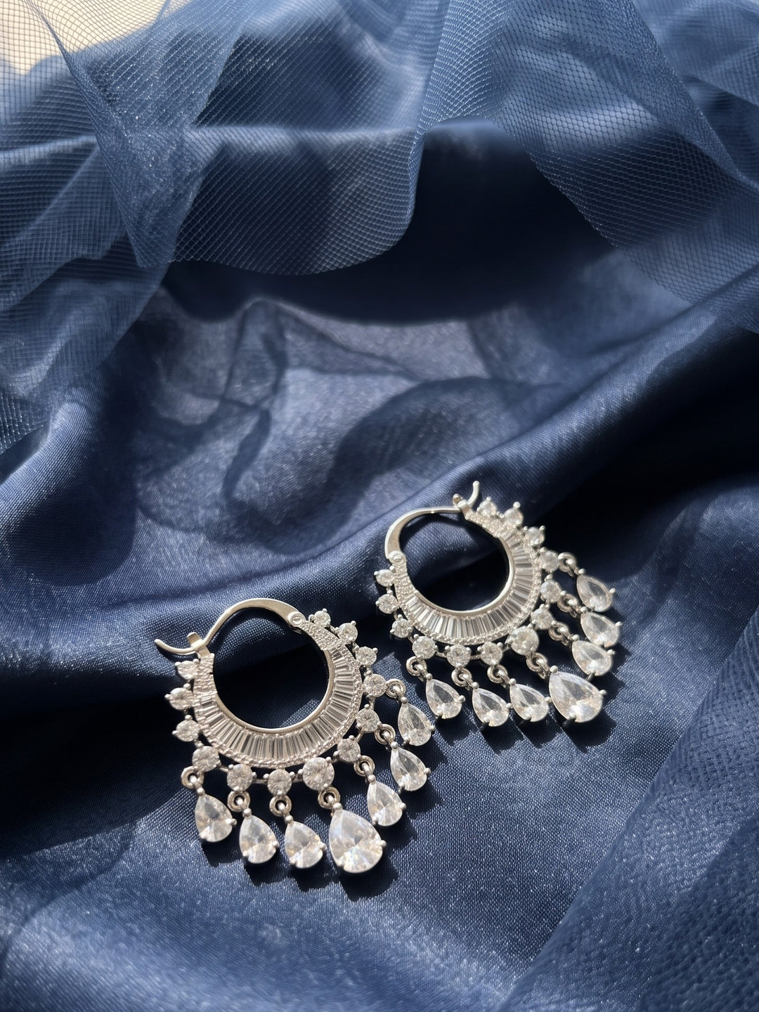 Monstera Zirconia White Tassel Bali earring