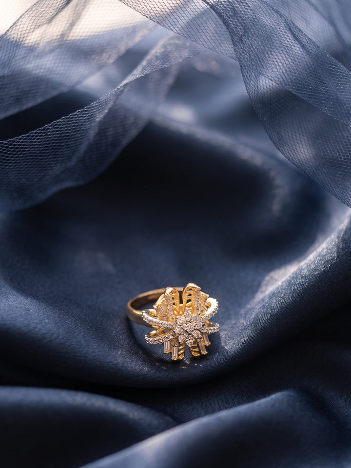 Monstera Golden Starburst Ring