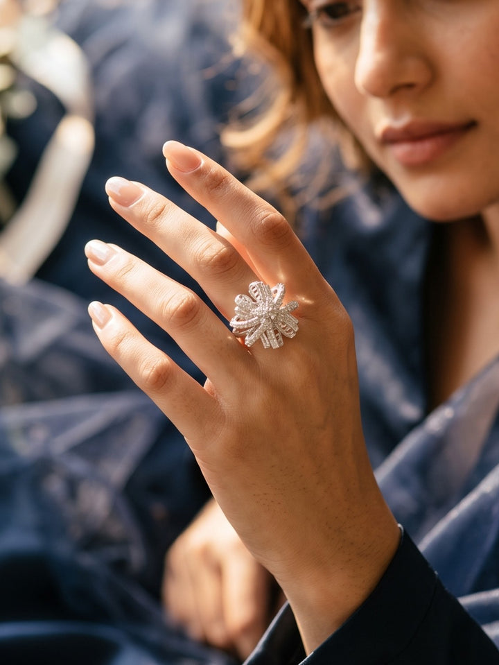 Monstera Silver Starburst Ring