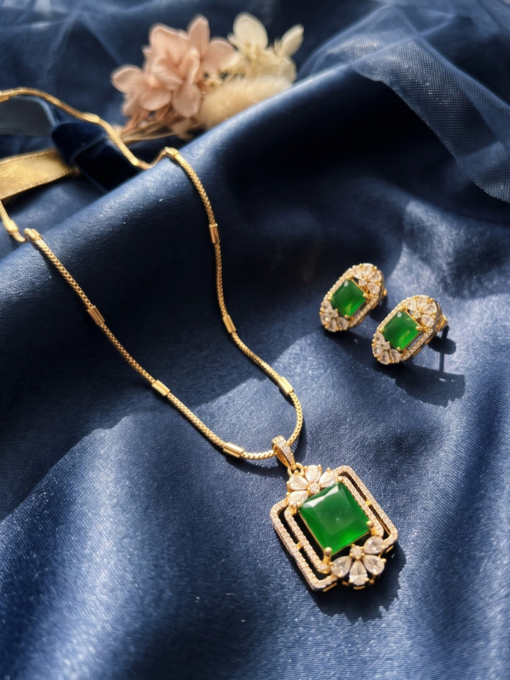 Zarika Emerald Green Pendant Chain With Earring