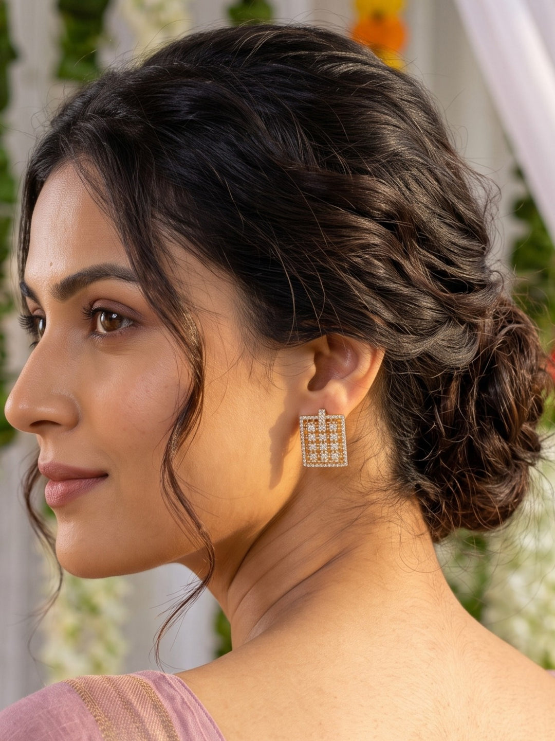 Zarika Pendant Chain With Earring