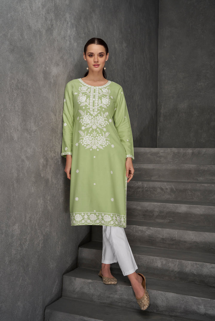 ISHARYA LEAF EMBROIDERY KURTA PANT SET