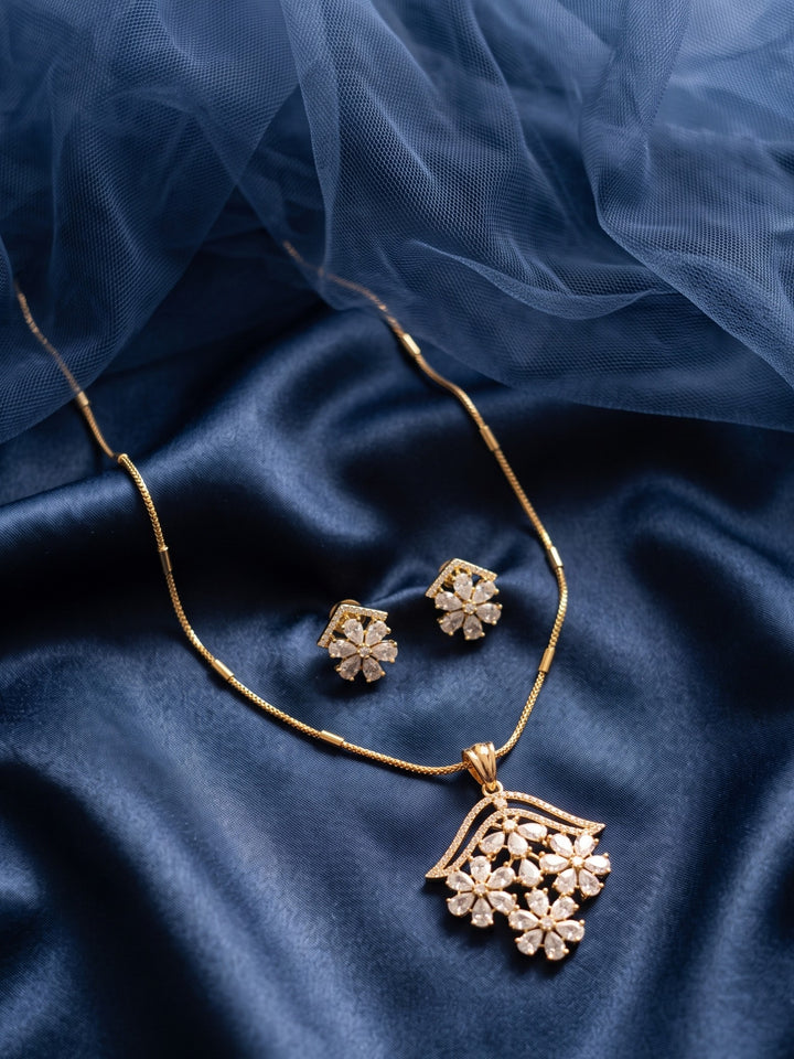 Zarika Floral Diamond Pendant Chain With Earring