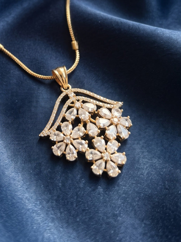 Zarika Floral Diamond Pendant Chain With Earring